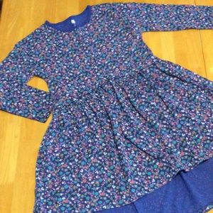 NWOT. Tea Collection long-sleeve hi lo dress